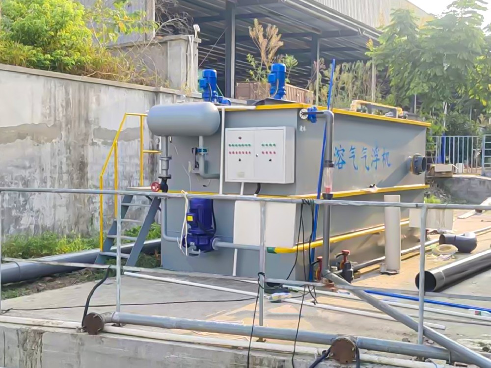 溶氣氣浮機在加工減震廢水預處理中的應用